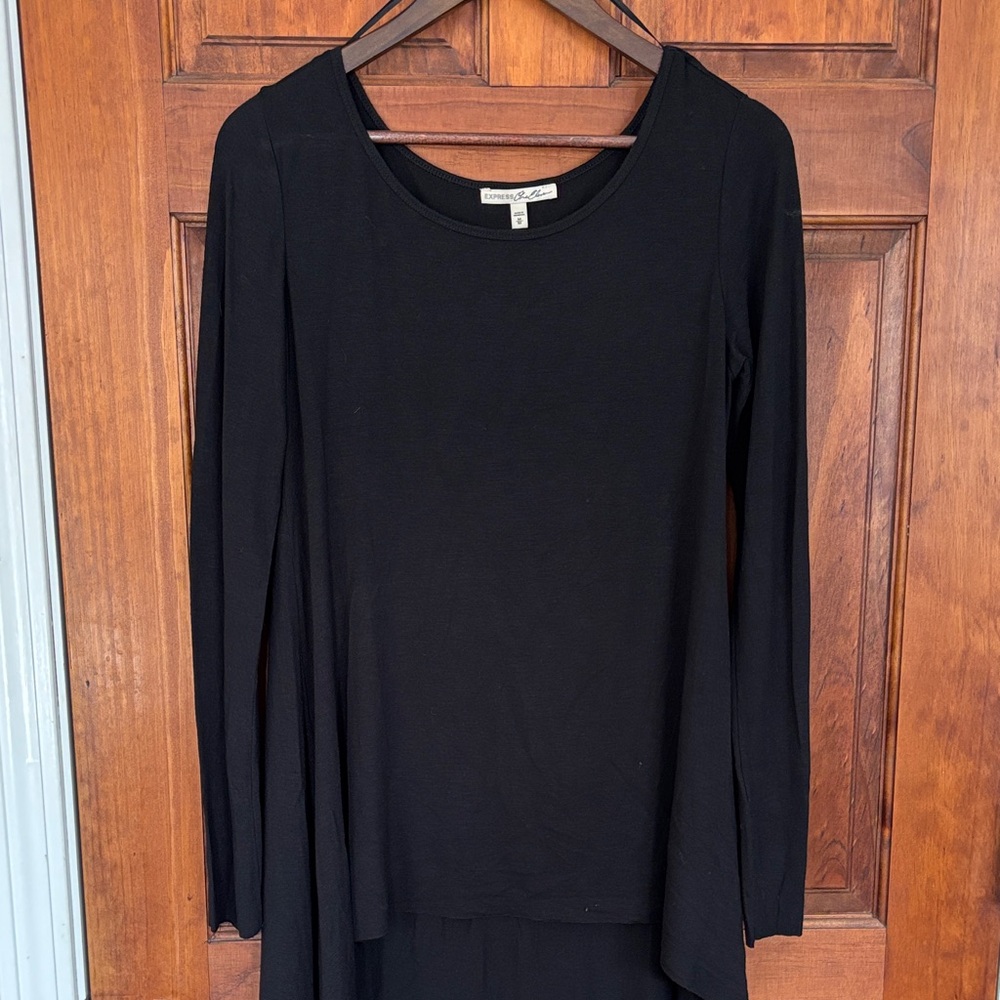 Express Black High-Low Shirt - Picture 6 of 7